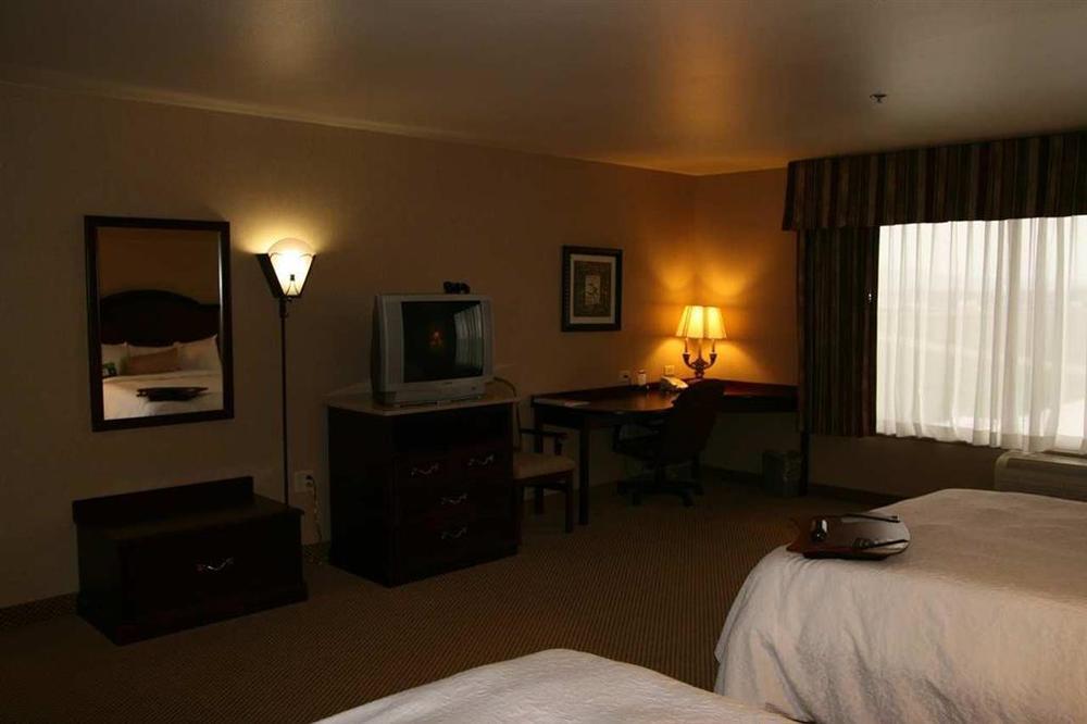 Hampton Inn & Suites Boise-מרידיאן חדר תמונה